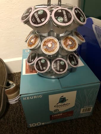 Keurig + 100 Pods + Rack 2