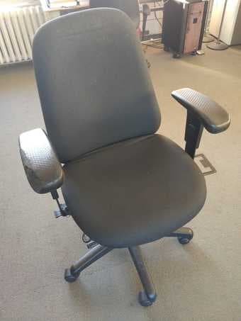Desk chair 1