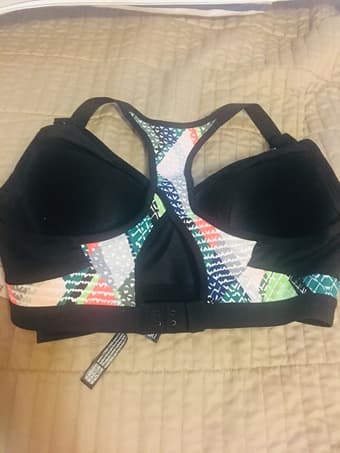 Victoria spost bra -size 34C 1