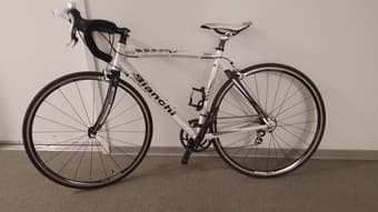 Bianchi road bike 52" 1
