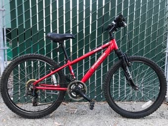 Bike for someone 4’6”~5’2” 1