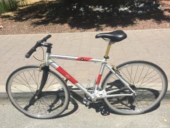Specialized light weight road bike with wire lock 1