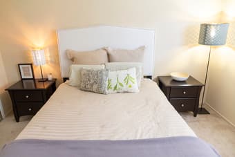 Very nice bedroom set 1