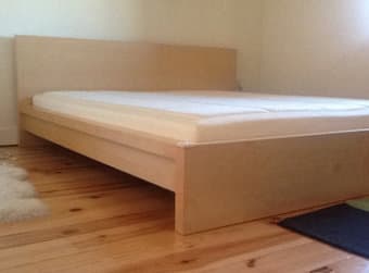 Double bed mattress + bed frame, excellent condition 1