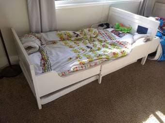 Ikea Sunvik extendable bed for kids 1