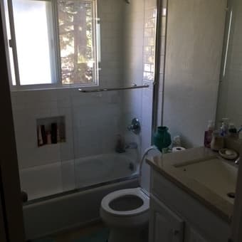 Room in 2-bedroom townhouse in Palo Alto for female - $1,200 3