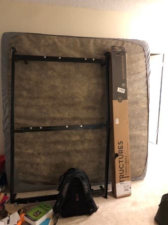 Selling king-size mattress 1