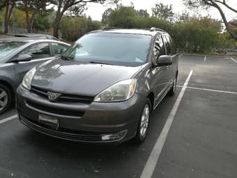2005 Toyota Sienna XLE, 7 seats, 146k mile 3