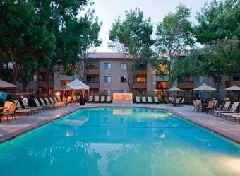 Private Room in beautiful 3 bedroom/2 bath in Downtown Mountain View 1