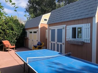 Great location -- rooms $750 & $950 1