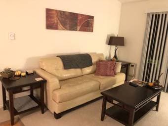Private Room in beautiful 3 bedroom/2 bath in Downtown Mountain View 1