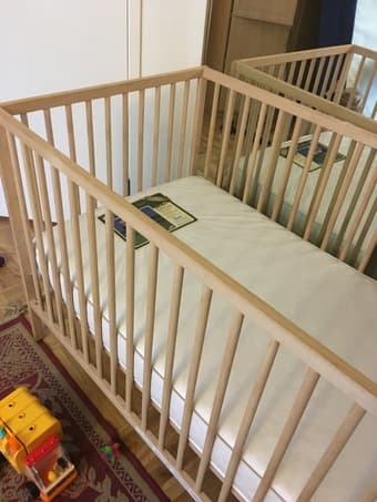 Infant/toddler IKEA SNIGLAR crib with Sealy Soybean crib mattress 1