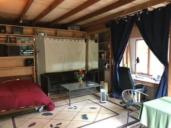 indep. room + indep bathroom for commuter Menlo Park 5 mn from caltrai 1