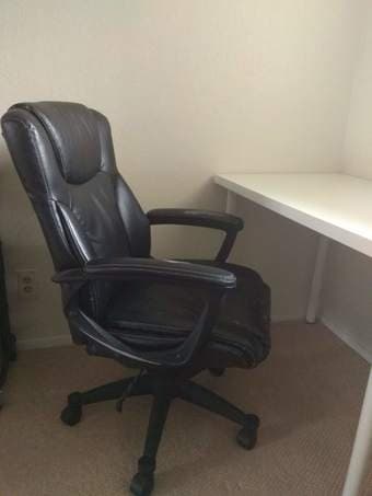 Office chair 1