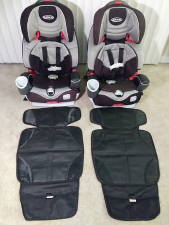 CRAGO CONVERTIBLE CAR SEATS LAPB0215A and LAPB0211A 1