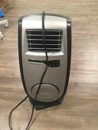 Lasko Portable Heater CC23155 (OBO) 1