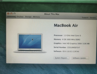MacBook Air Great Condition + Brand new MagSafe Charger for only 300! 1