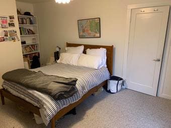 Room available in large Potrero Hill apartment! 1