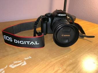 Canon EOS 1100D (Rebel T3) DSLR kit 1