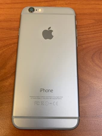 iPhone6 16G Unlocked (including charger, earphone, and two cases) 2