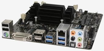 ASRock N3150-iTX motherboard with quad-core cpu combo 1