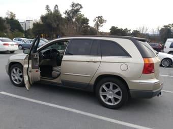 回国转让爱车: SUV-Chrysler Pacifica Touring（美国著名品牌克莱斯勒） 1