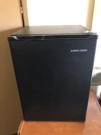 Great Mini Fridge for Sale!! 1