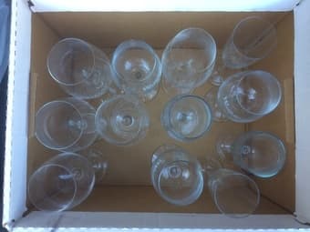 6 Crystal Wine Glasses Assorted Winery Names - Like New 1