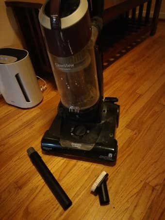 Powerful Upright Vacuum 2