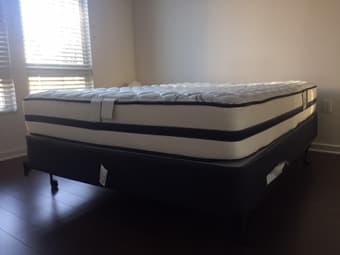 High-quality queen bed set (mattress+box spring+bed frame) 2