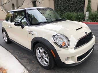 2012 Mini Cooper S for Sale, like-new condition 40k miles ($10500) 1