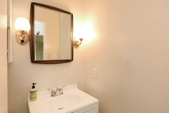 $1490 - Bedroom located on the border of Mountain View and Palo Alto 1