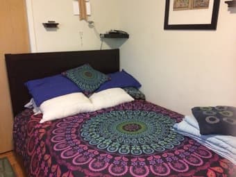 Room available in 3 bedroom/2 bath house in Menlo Park 1