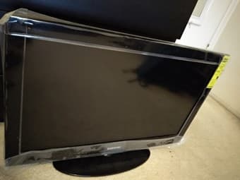 Samsung 32" TV (Palo Alto) 1