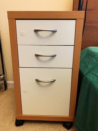 Detachable wardrobe, bedside table, floor lamp, and hair drier 2