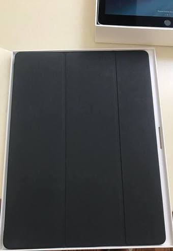 LIKE NEW iPad Pro 12.9in 32 GB 2