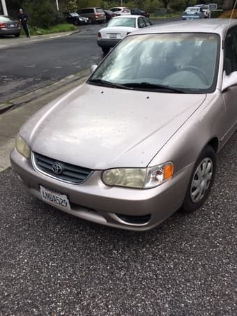 Toyota Corolla 2001 1
