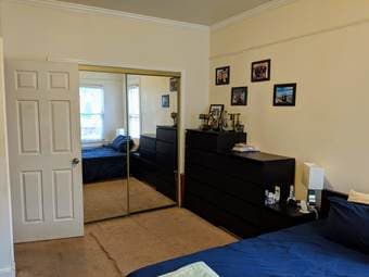 Sunny bedroom in Downtown Palo Alto 2