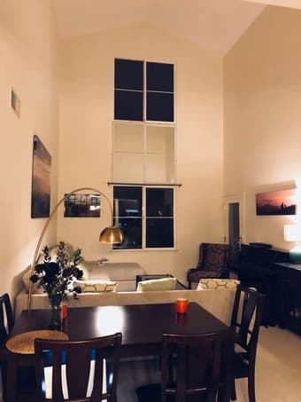 One bedroom with full bath in Mountain View in a 3b3b condo 1