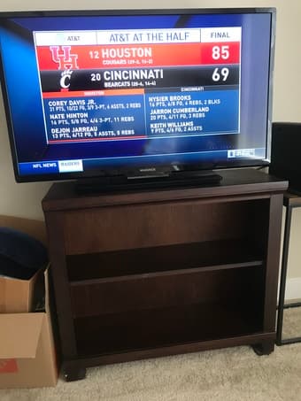 32” TV for sale 1
