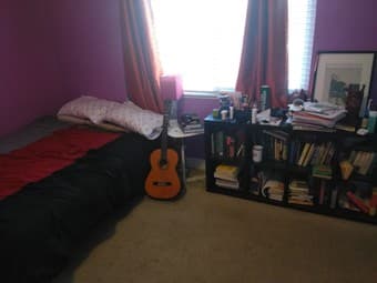 Available room in Redwood City 2