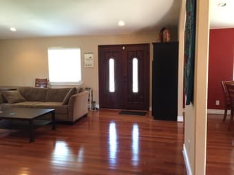Single room in a 4-bedroom, 3-bathroom house 1