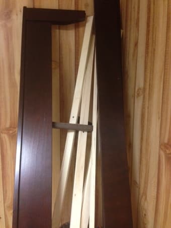 Trendy king size bed + Side Chest 3