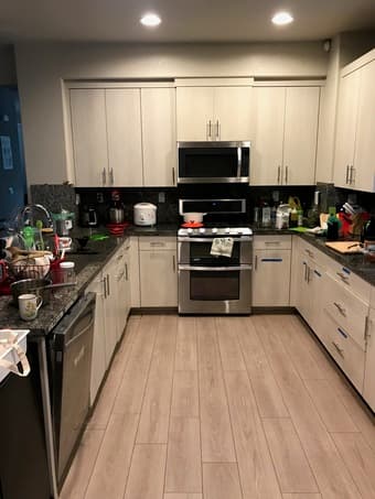 Private Room Available May 1 in 4BR House in East Palo Alto 1