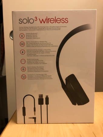 Beats Solo3 Wireless Headphones - Black - BRAND NEW, UNOPENED 3
