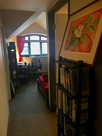 Munger 2, private bedroom/bathroom in 2 bedroom apartment 1