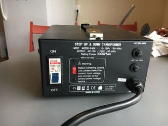 Voltage Converter US - Europe (original price $99) 1