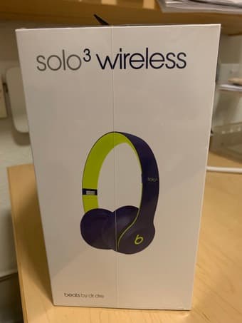 Beats Solo3 Wireless On-Ear Headphones Pop Indigo - BRAND NEW 2
