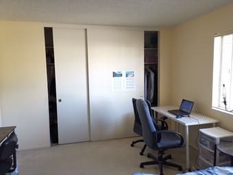 2700 Del Medio Ct, Mountain View, 3楼2b1b的主卧自2019年6月上旬起转出租。租房合同需更名，价格实惠 1