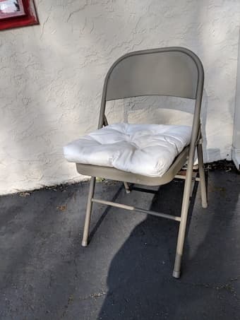 Foldable outdoor table and chair 3